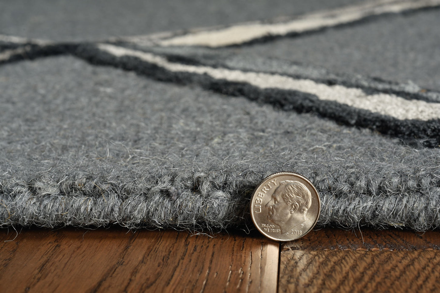 115 Gray Wool Geometric Hand Tufted Rug