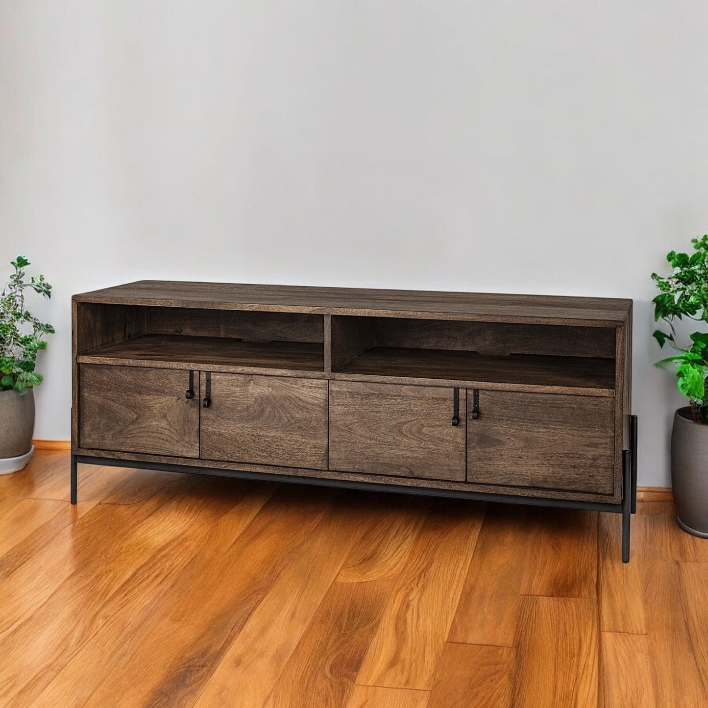 Olsi Solid Wood Media Console