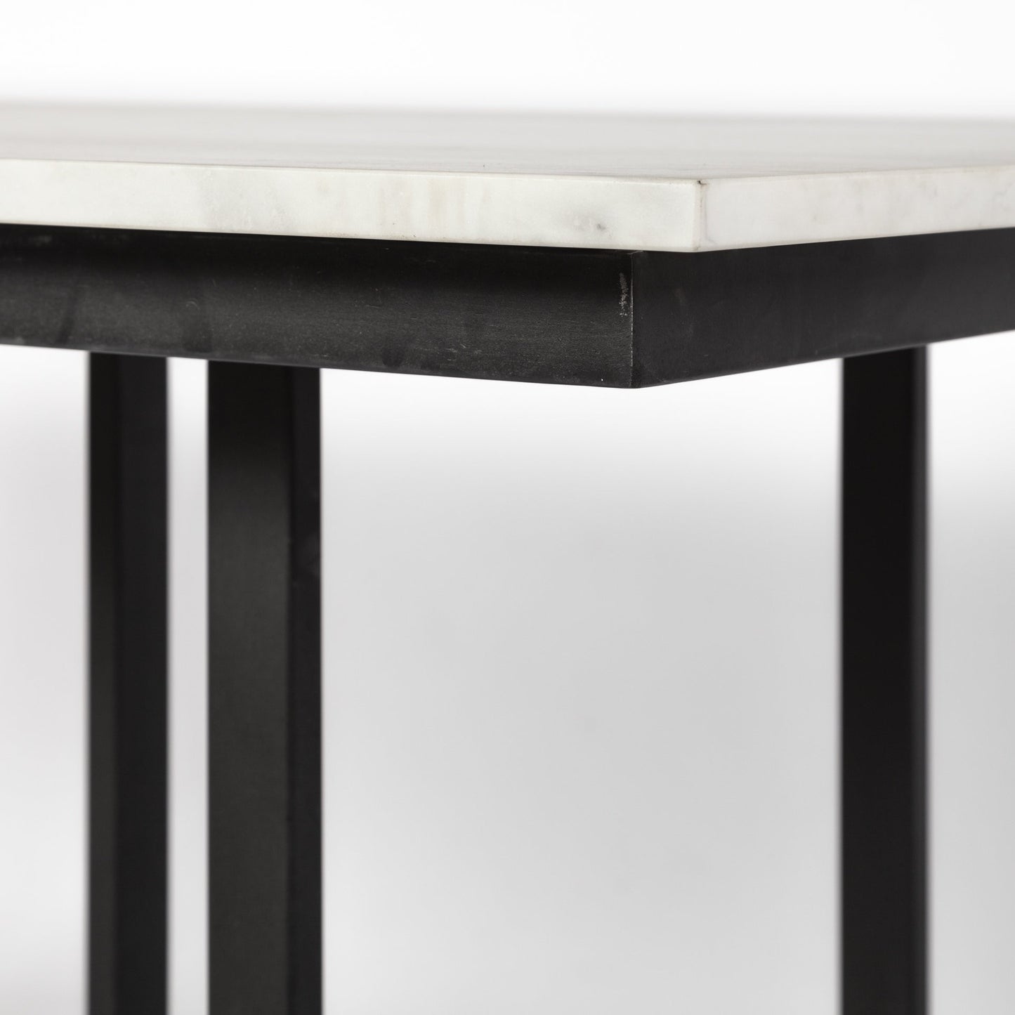 White And Black Dining Table