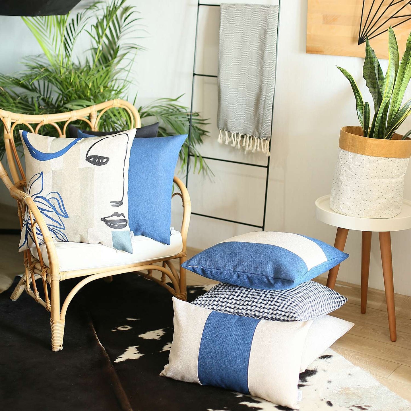 Blue Modern Textured Pillow