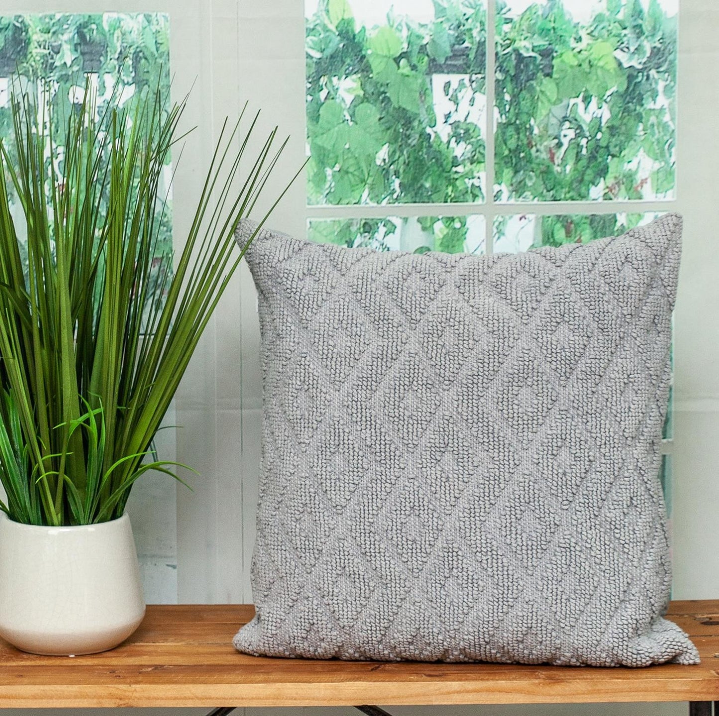 Jacquard Diamond Pattern Gray Pillow