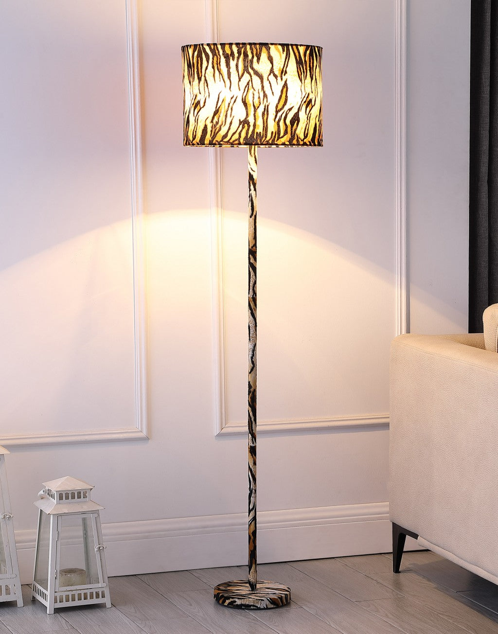 Brown & Black Bedside Table Lamp w/ Brown & Shade