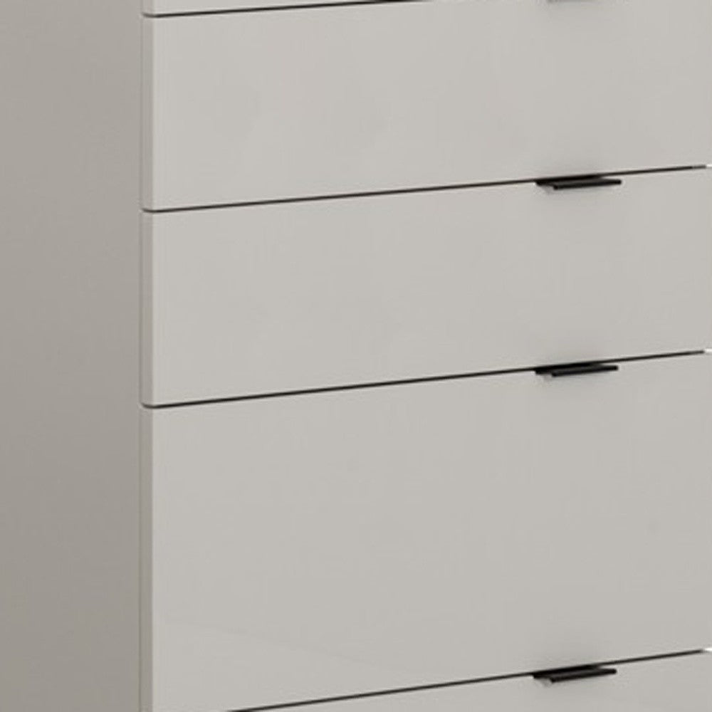 Antique White Solid Wood 3-Drawer Dresser