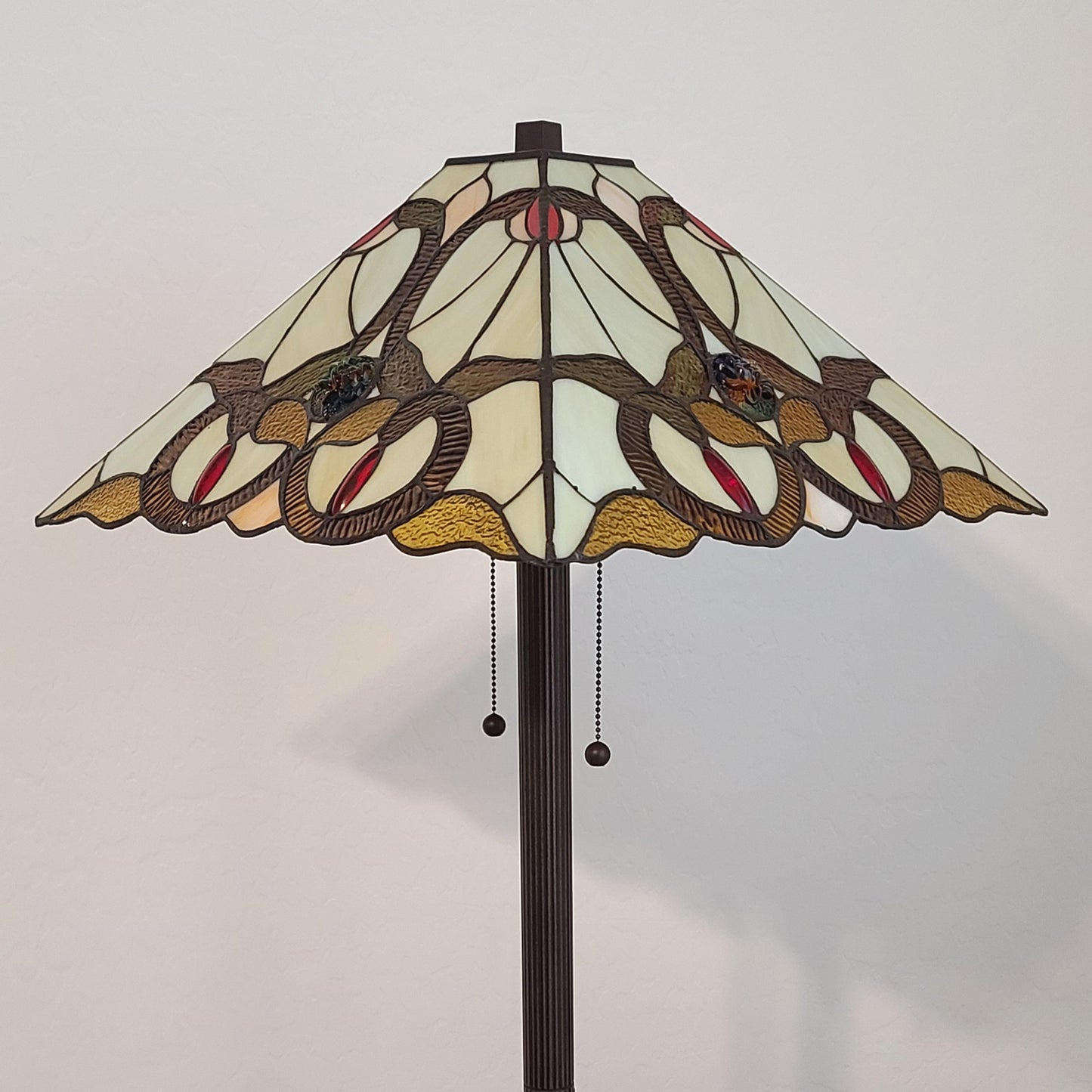 Brown Two Lights Floor Lamp w/ Brown & White Stained Glass Shade