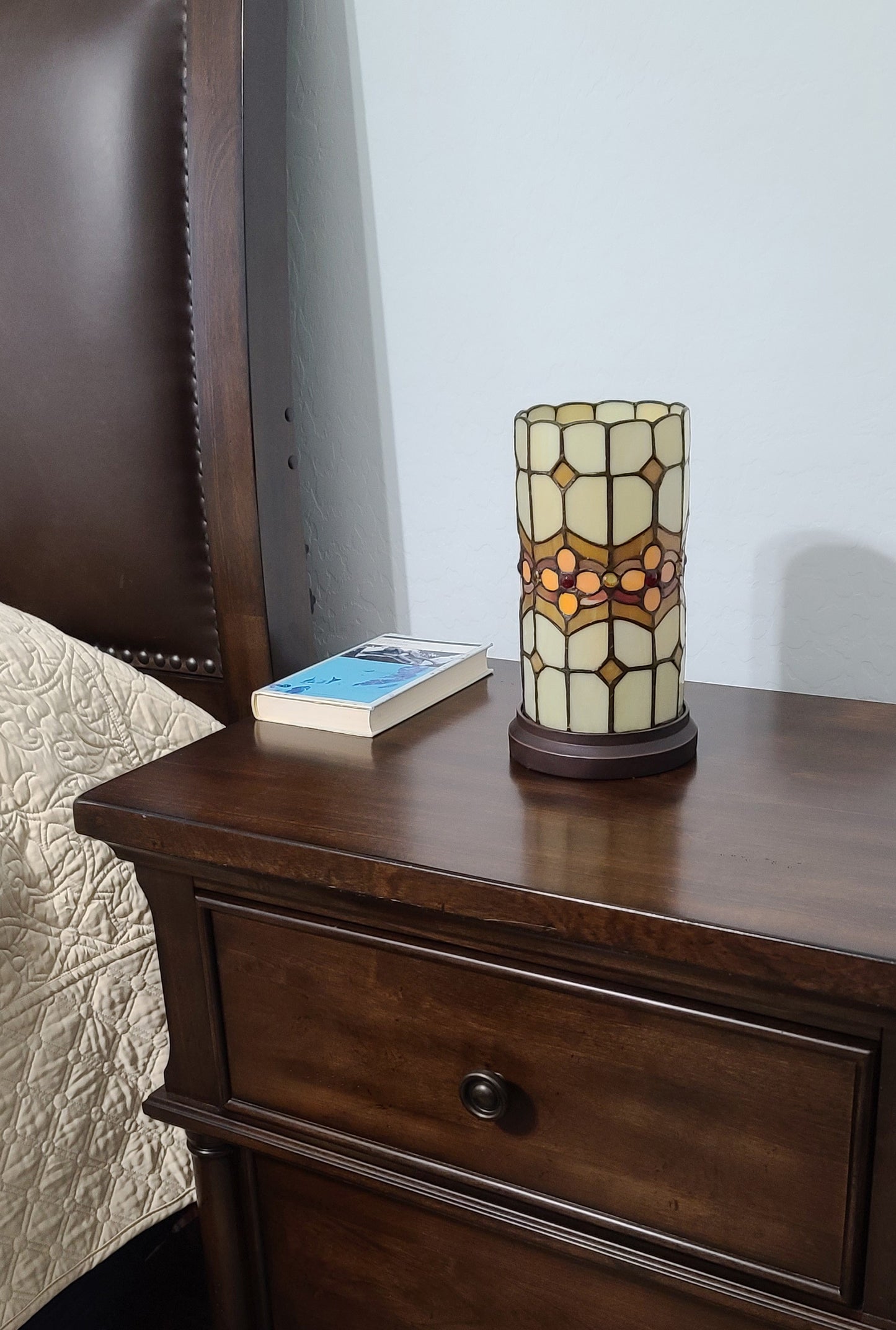 Brown & Beige Mosaic Tile Stained Glass Accent Lamp