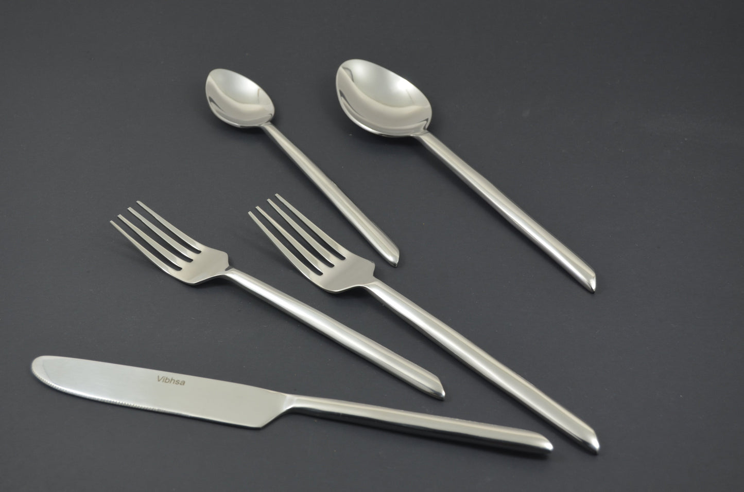 Glossy Silver Stainless Steel 20-Piece Hand Forged Flatware Set