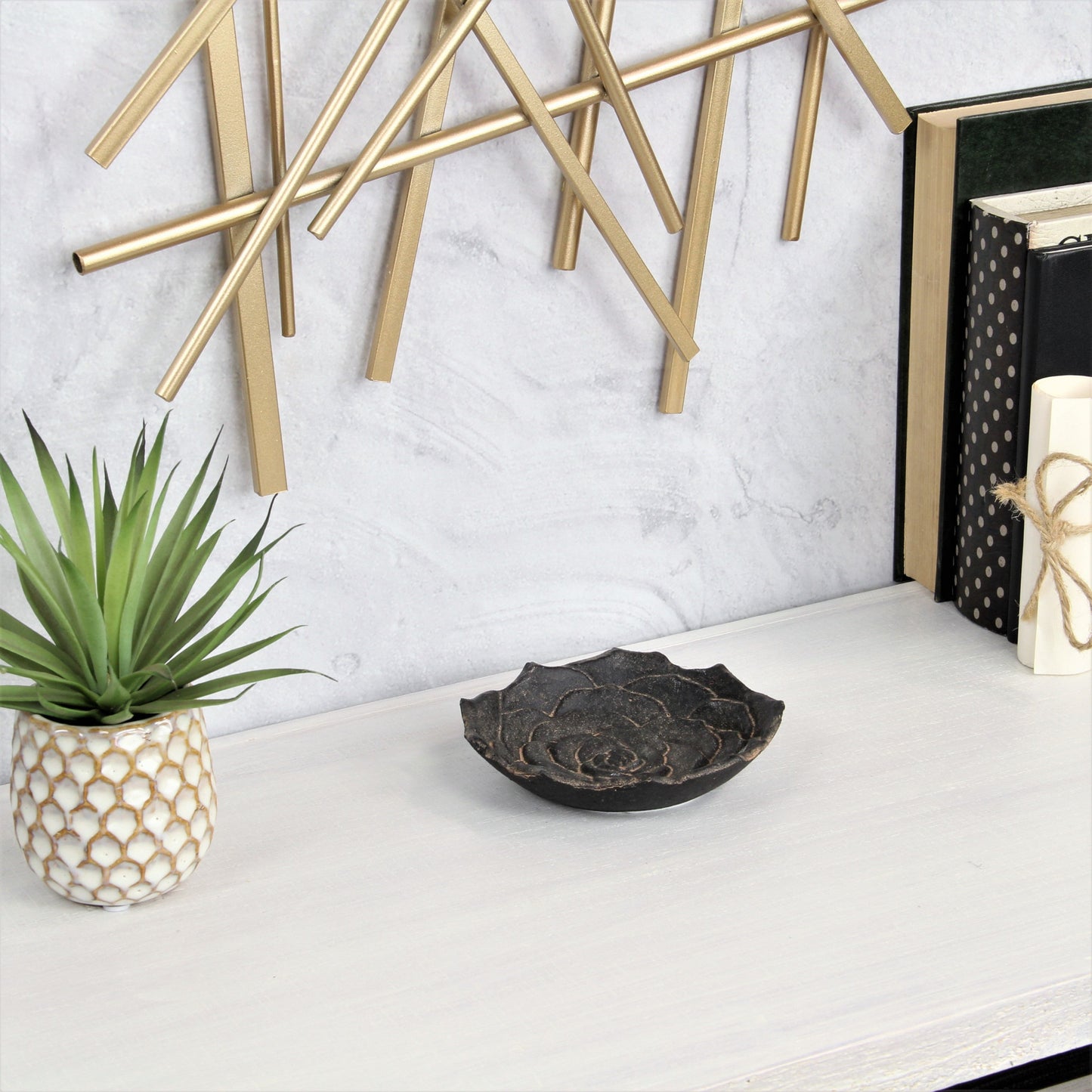 Black Novelty Metal Handmade Tray