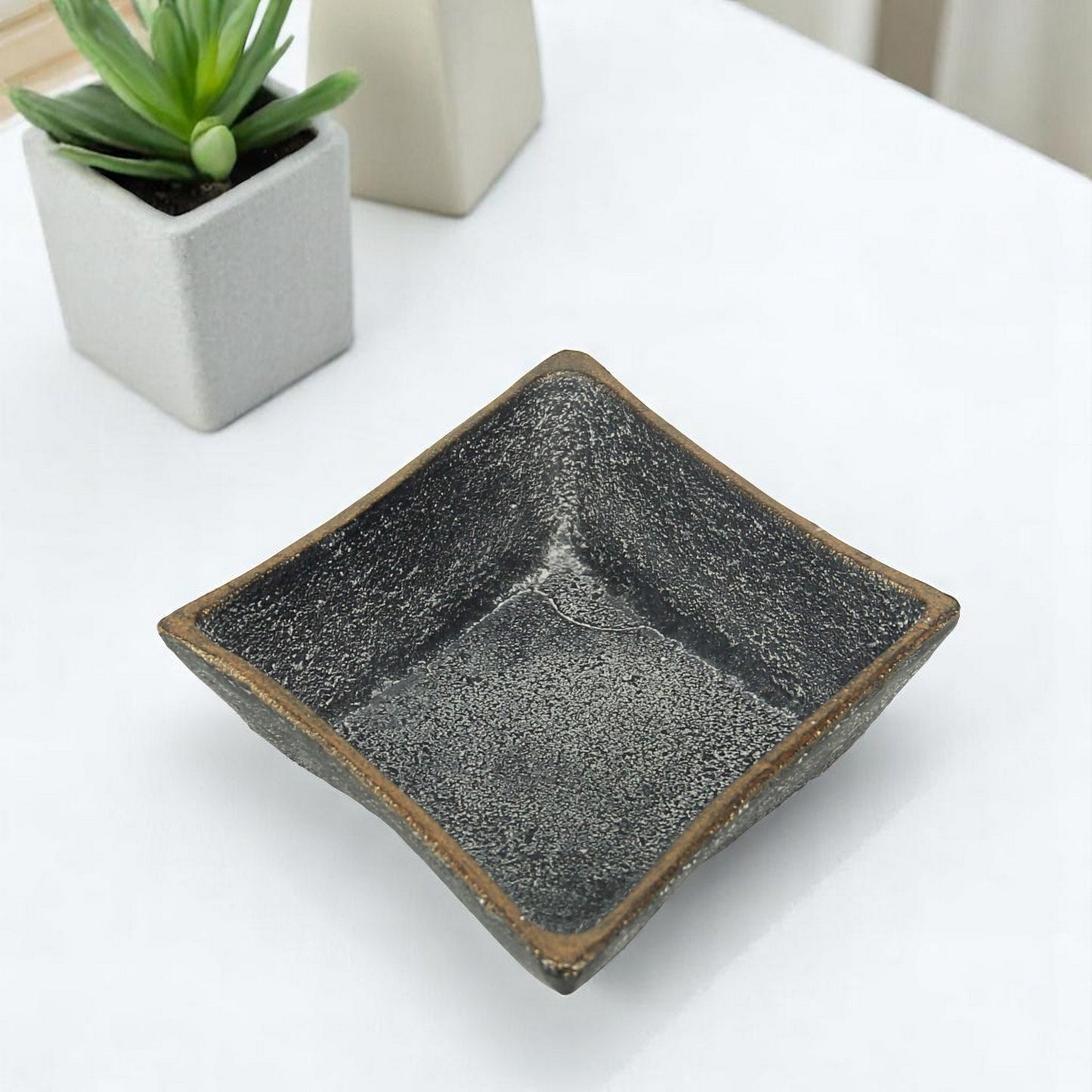 Black Cast Iron Diamond Square Bowl
