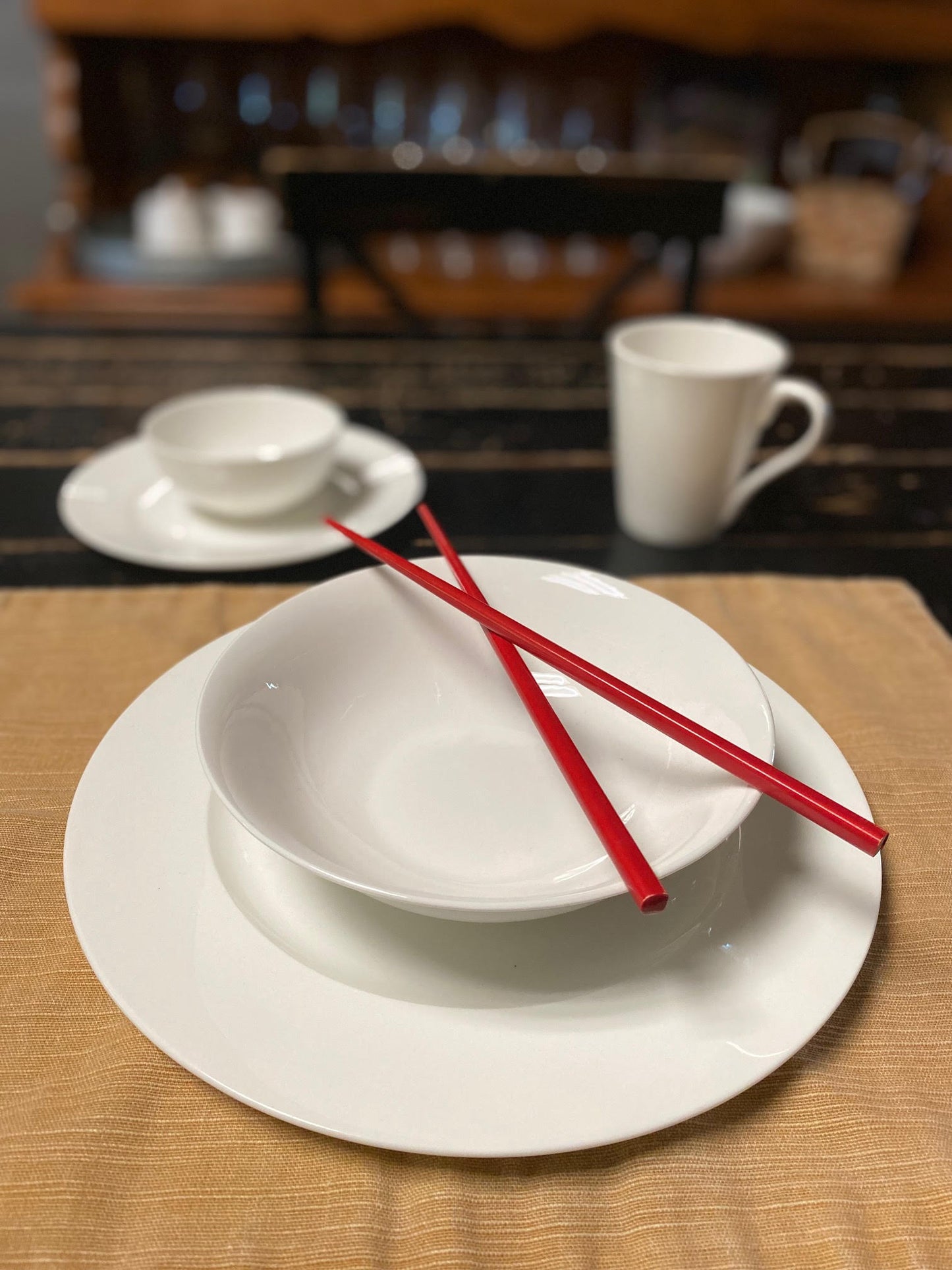 White 16-Piece Round Bone China Set of 4 Dinnerware Set
