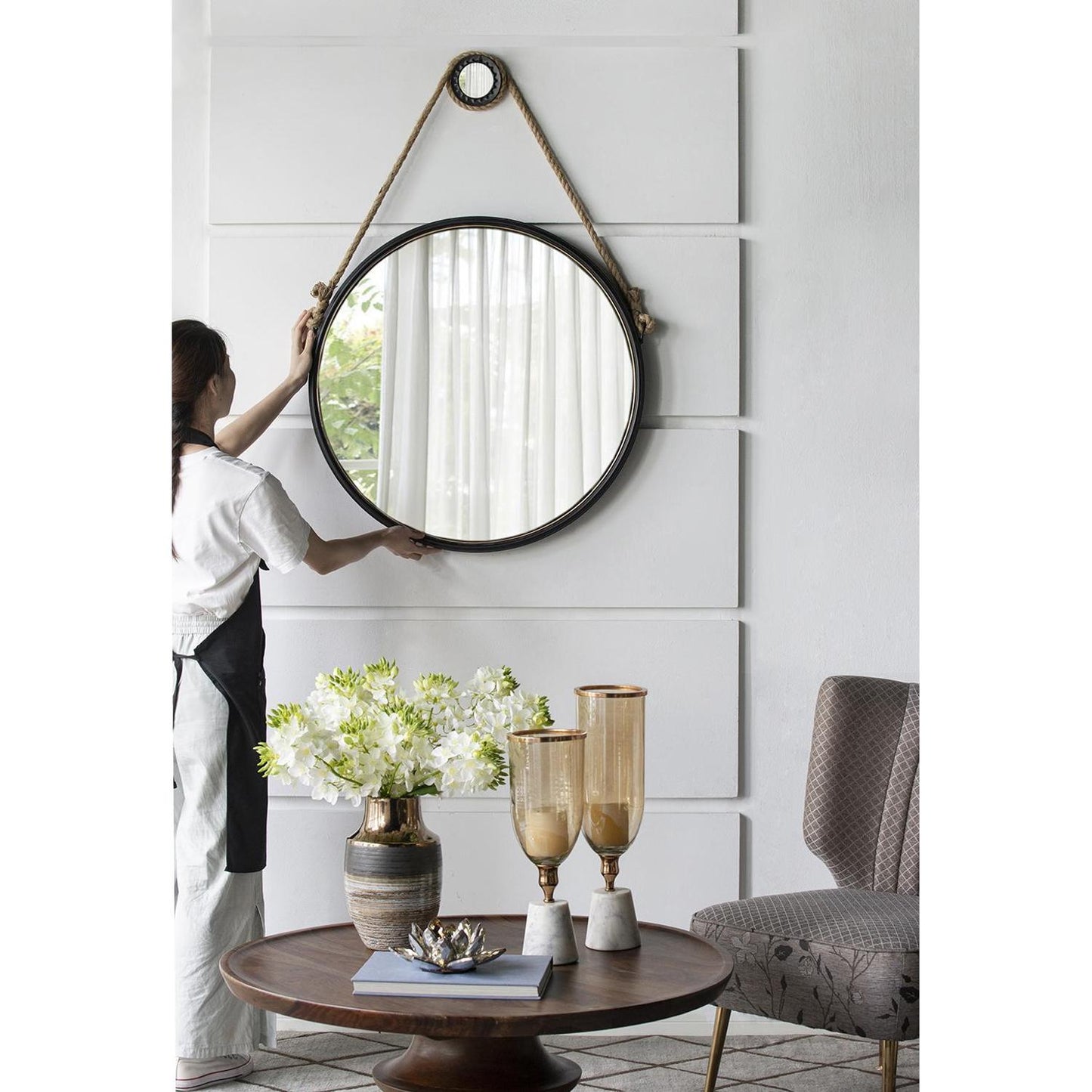 Black Fame Round Wall Hanging Accent Mirror with Rope