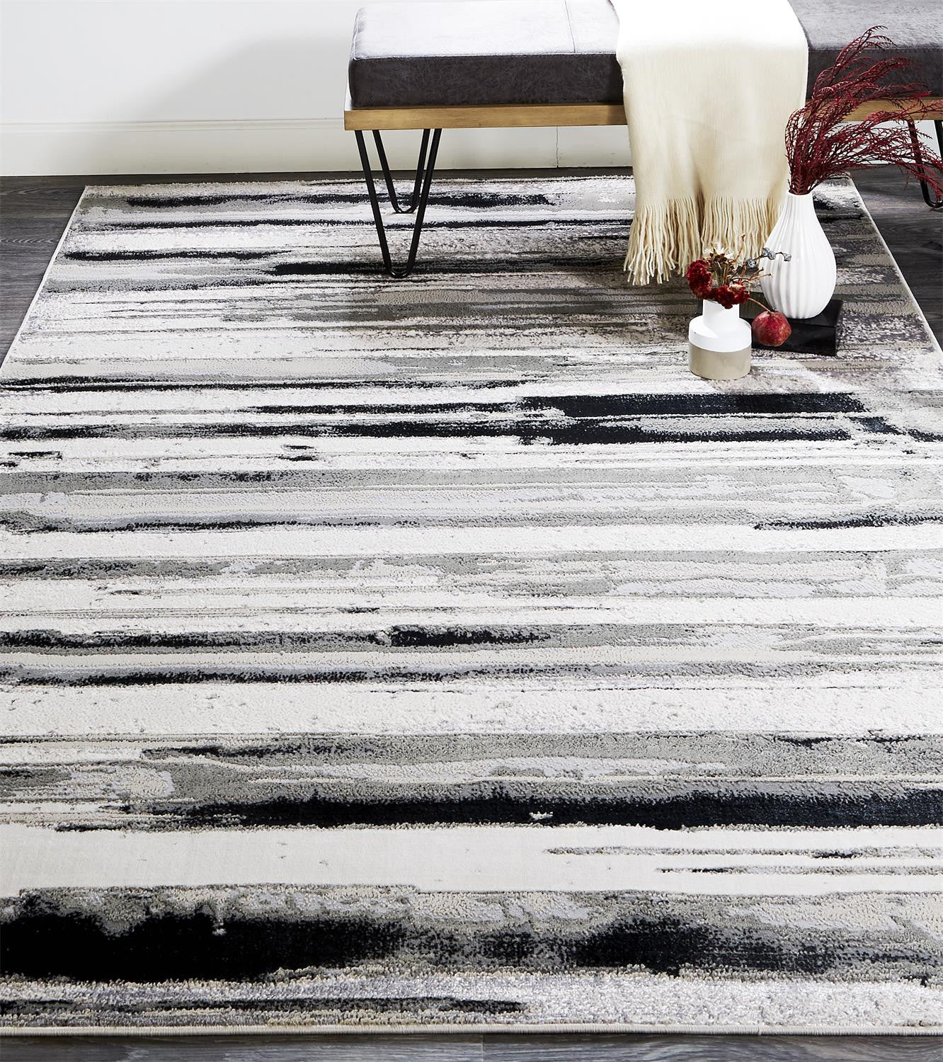 8 x 10 Silver Gray & Black Rug