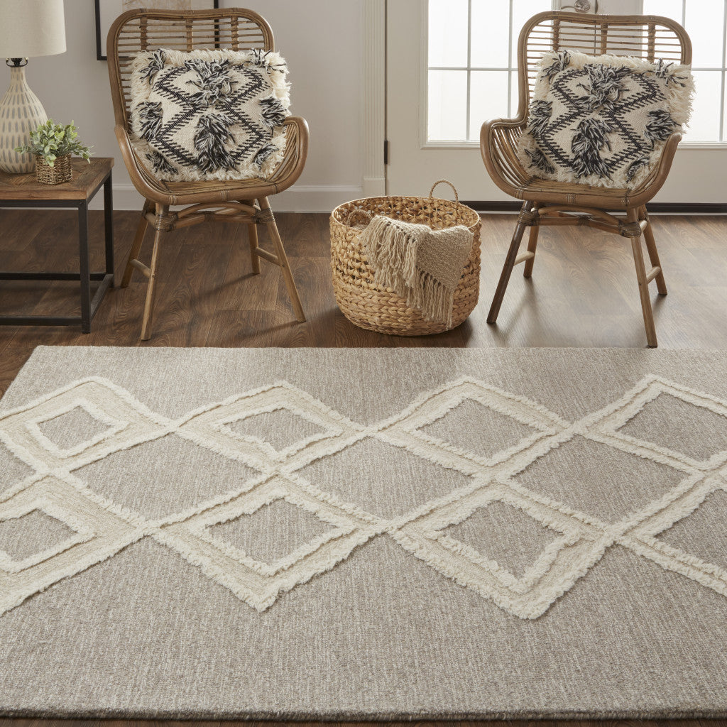 8 x 10 Gray & Ivory Wool Geometric Tufted Handmade Stain Resistant Rug