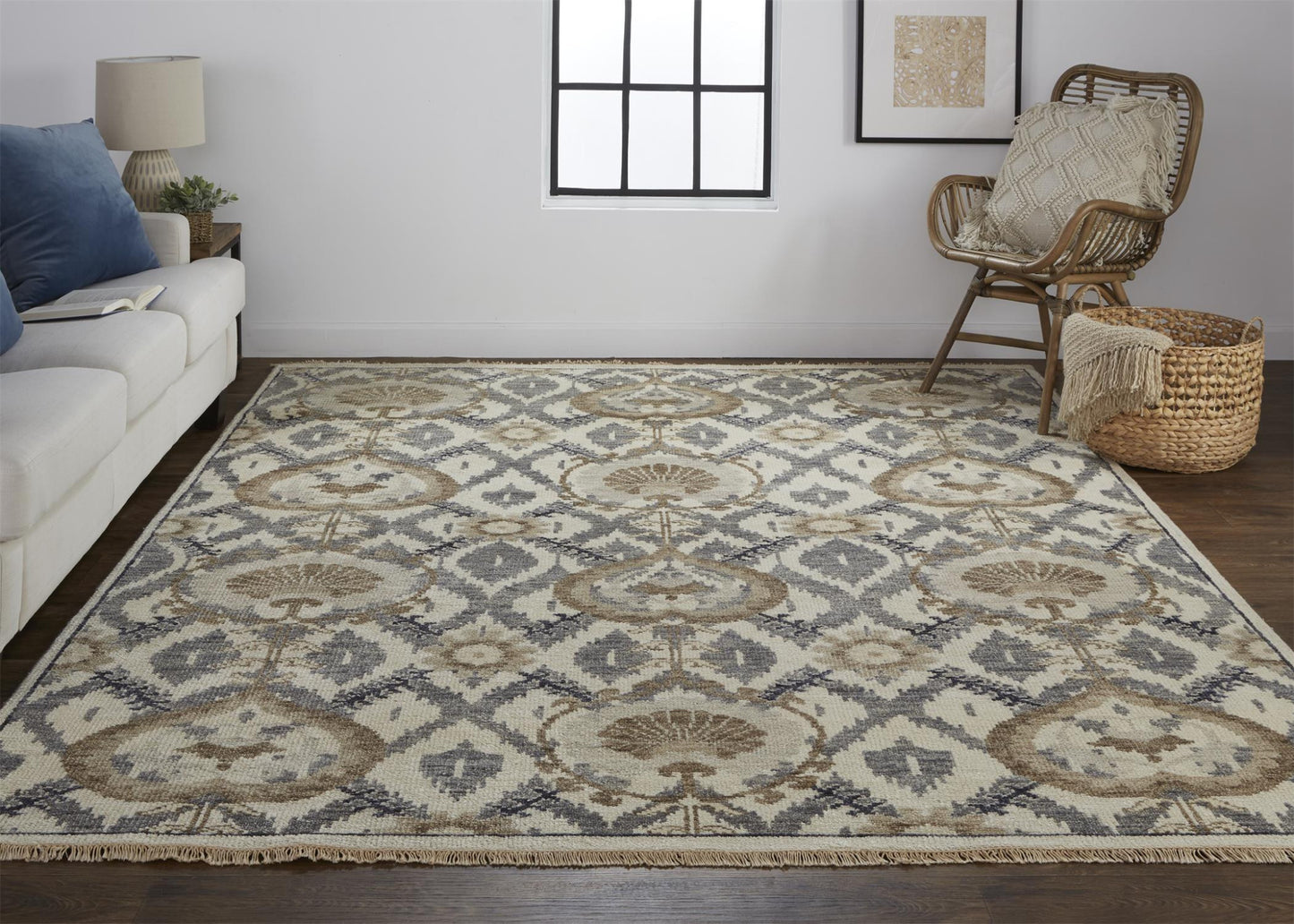 12 x 15 Ivory Gray & Taupe Wool Floral Hand Knotted Stain Resistant Rug