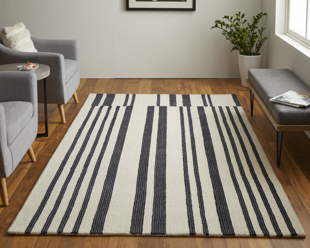 9 x 12 Ivory & Black Wool Hand Tufted Rug