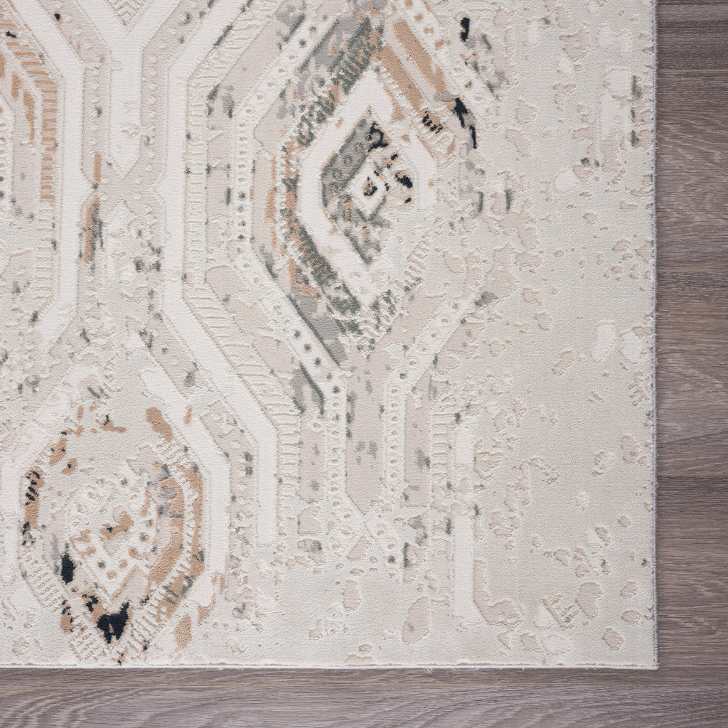 8 x 10 Cream Distressed Rug