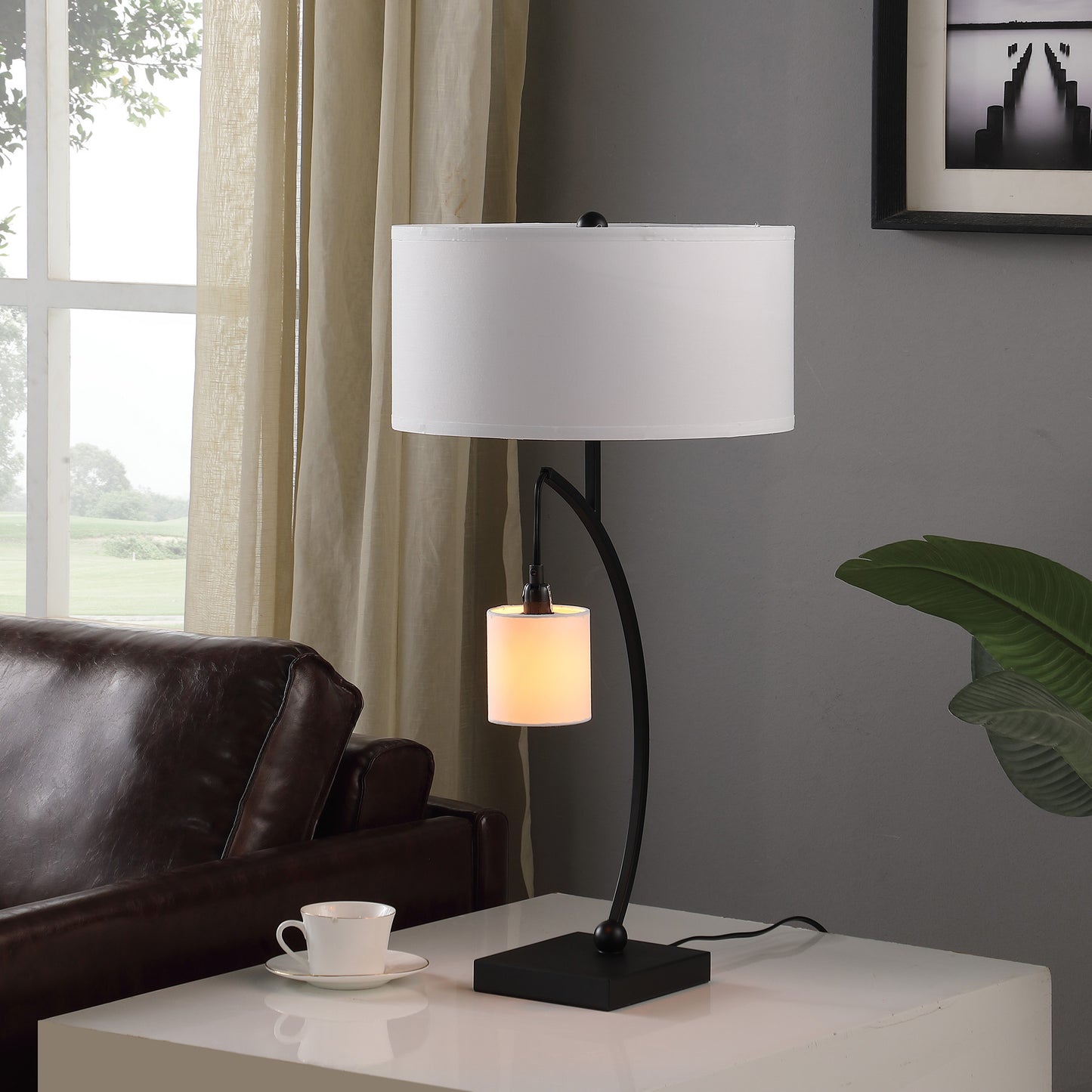 Black Two Light Table Lamp w/ Shade