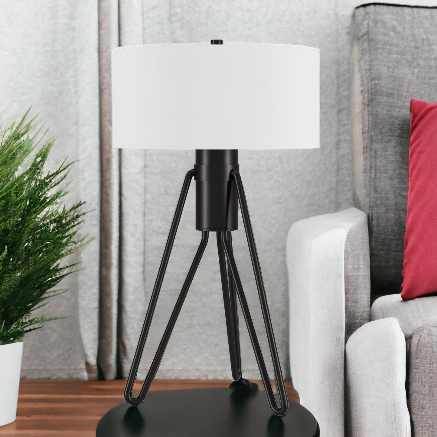 Black Two Light Tripod Table Lamp w/ Shade