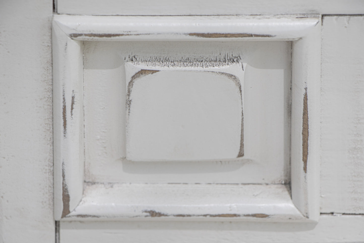 White Mdf Dresser