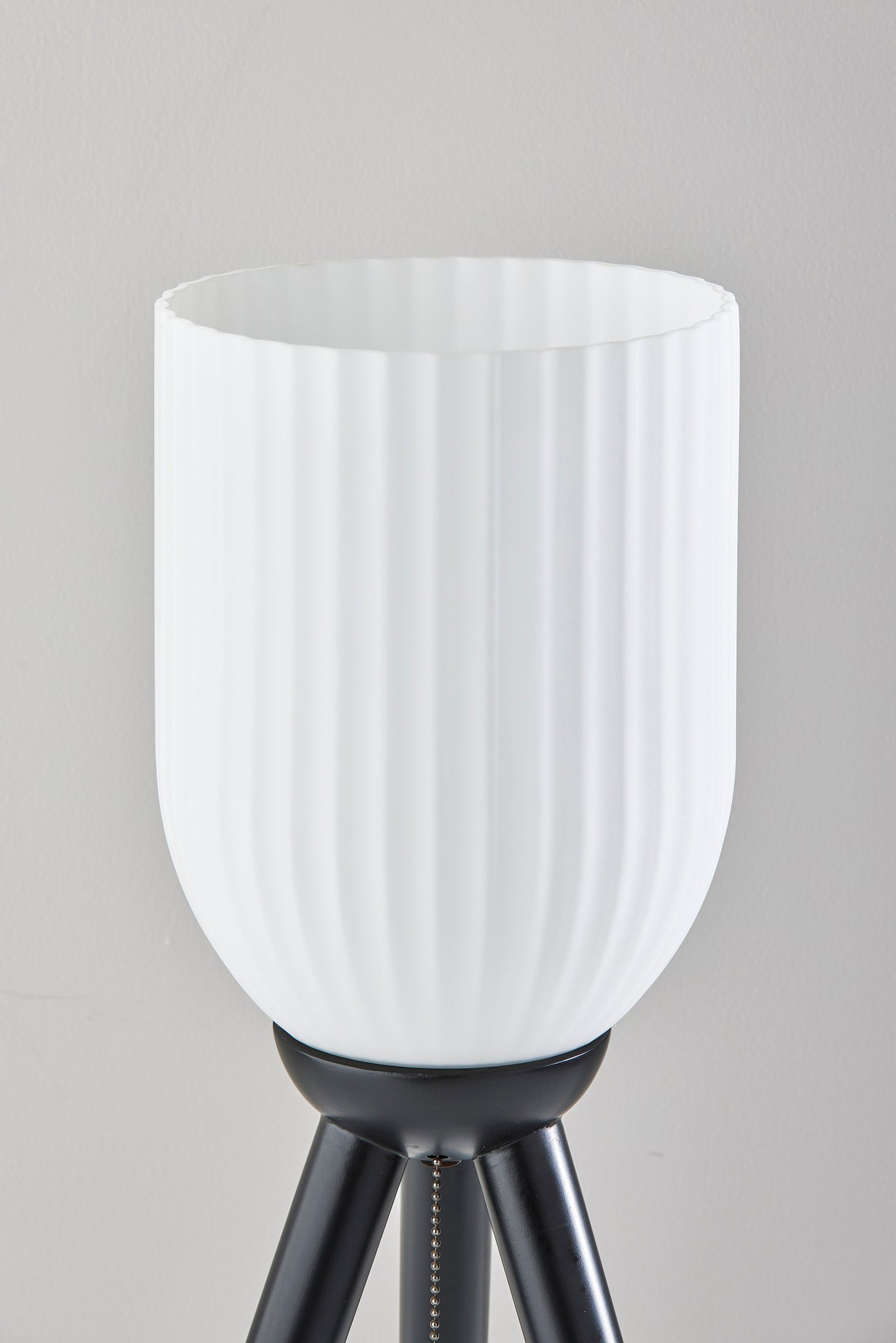Black Solid Wood Tripod Table Lamp w/ Shade