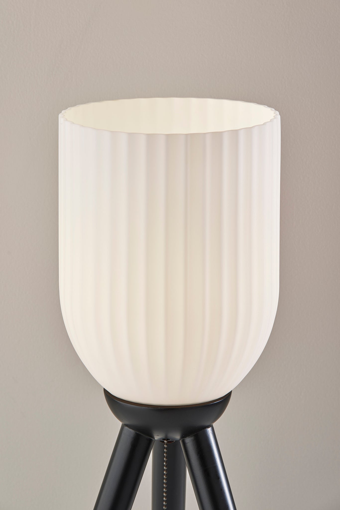 Black Solid Wood Tripod Table Lamp w/ Shade