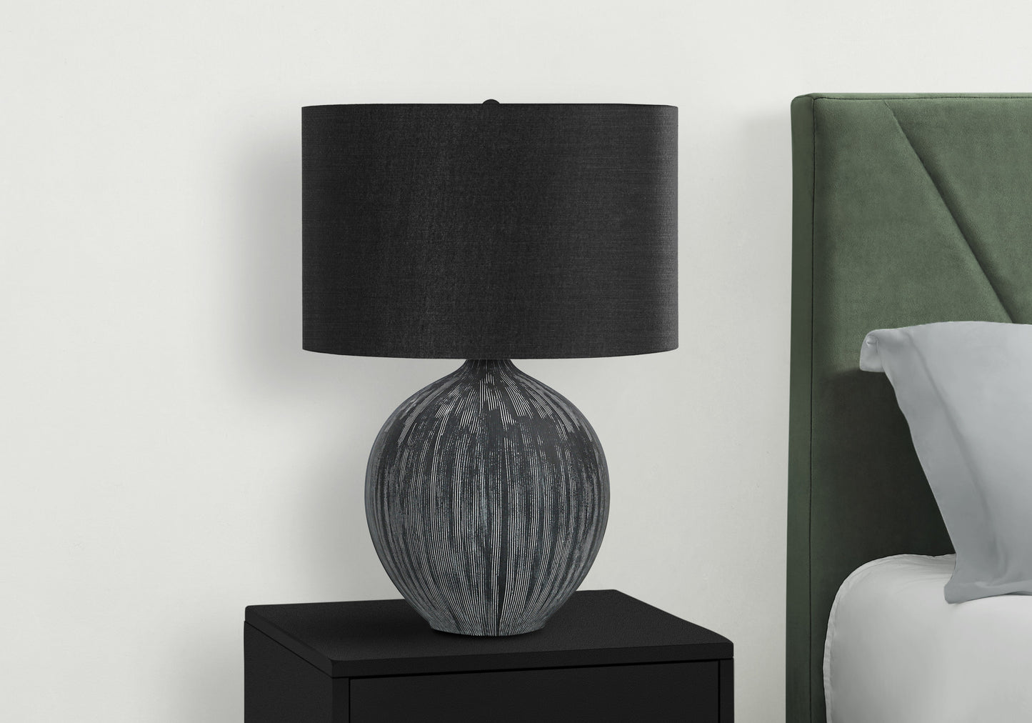 Black Table Lamp w/ Shade