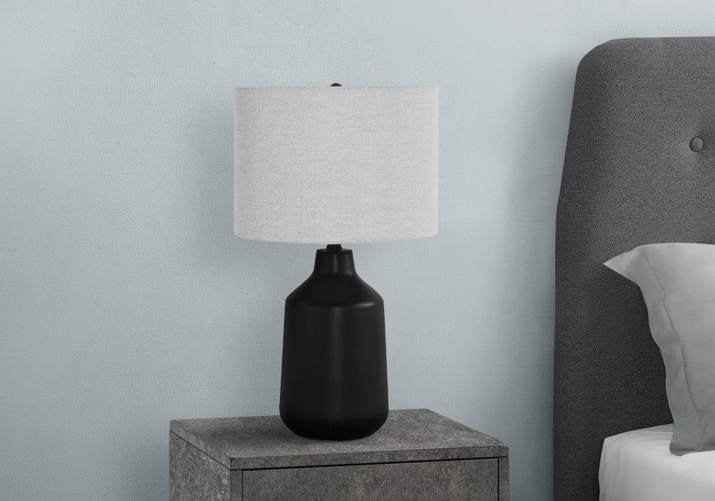 Black Concrete Urn Table Lamp w/ Shade
