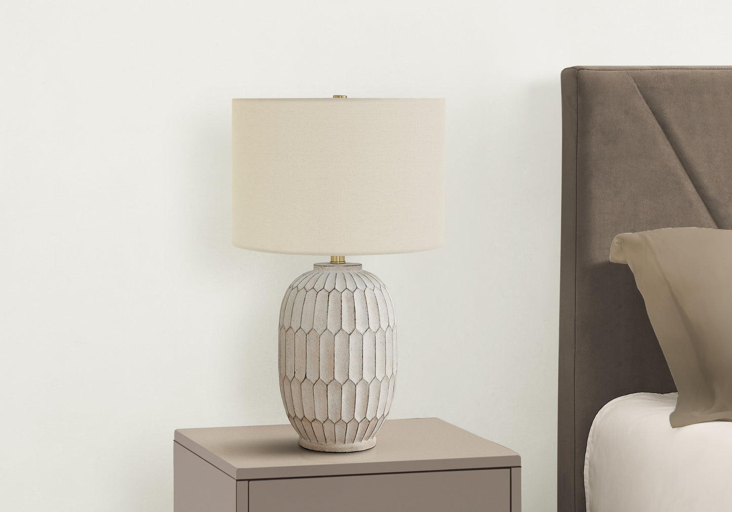 Cream Geometric Table Lamp w/ Shade