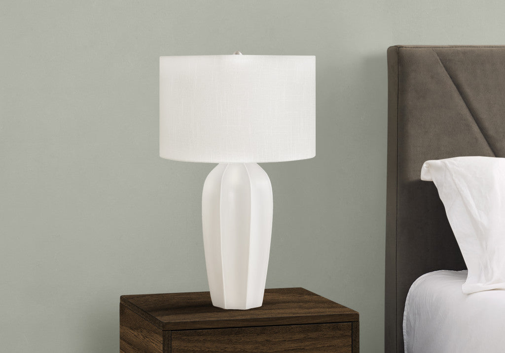 Cream Geometric Table Lamp w/ Shade