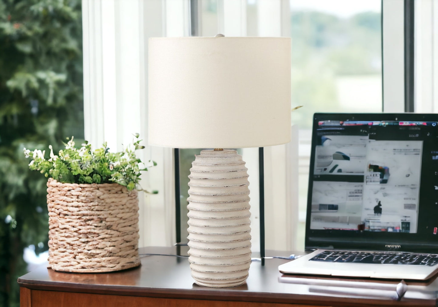Cream Geometric Table Lamp w/ Shade