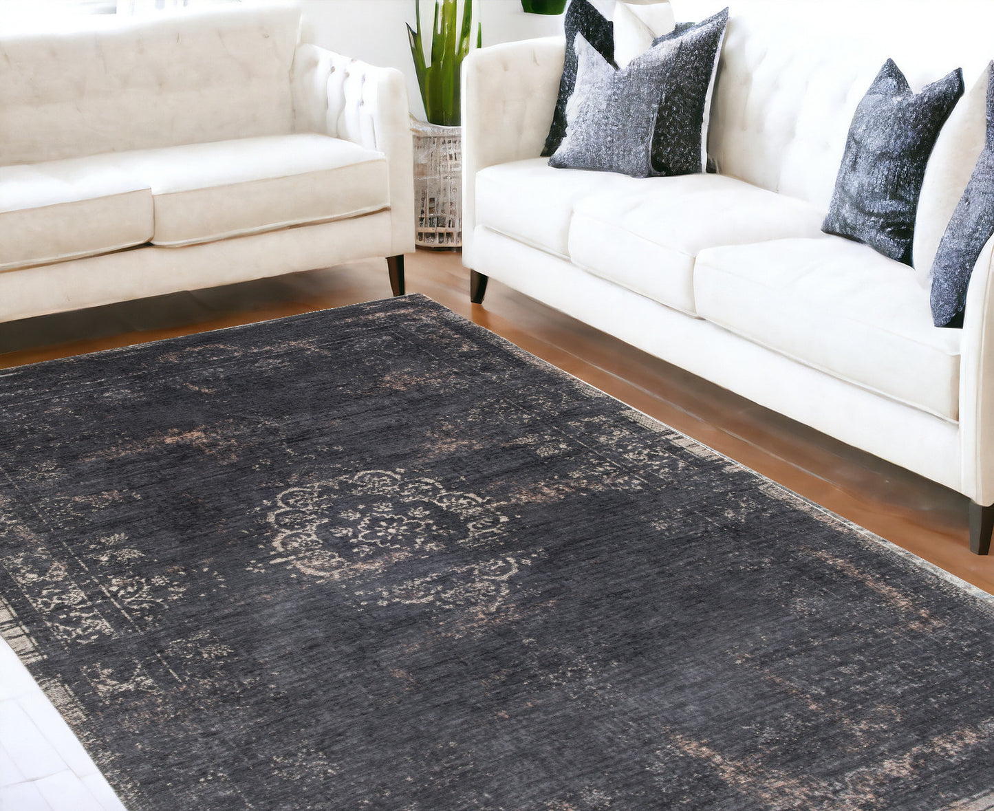 6 x 8 Gray & Black Medallion Non Skid Rug
