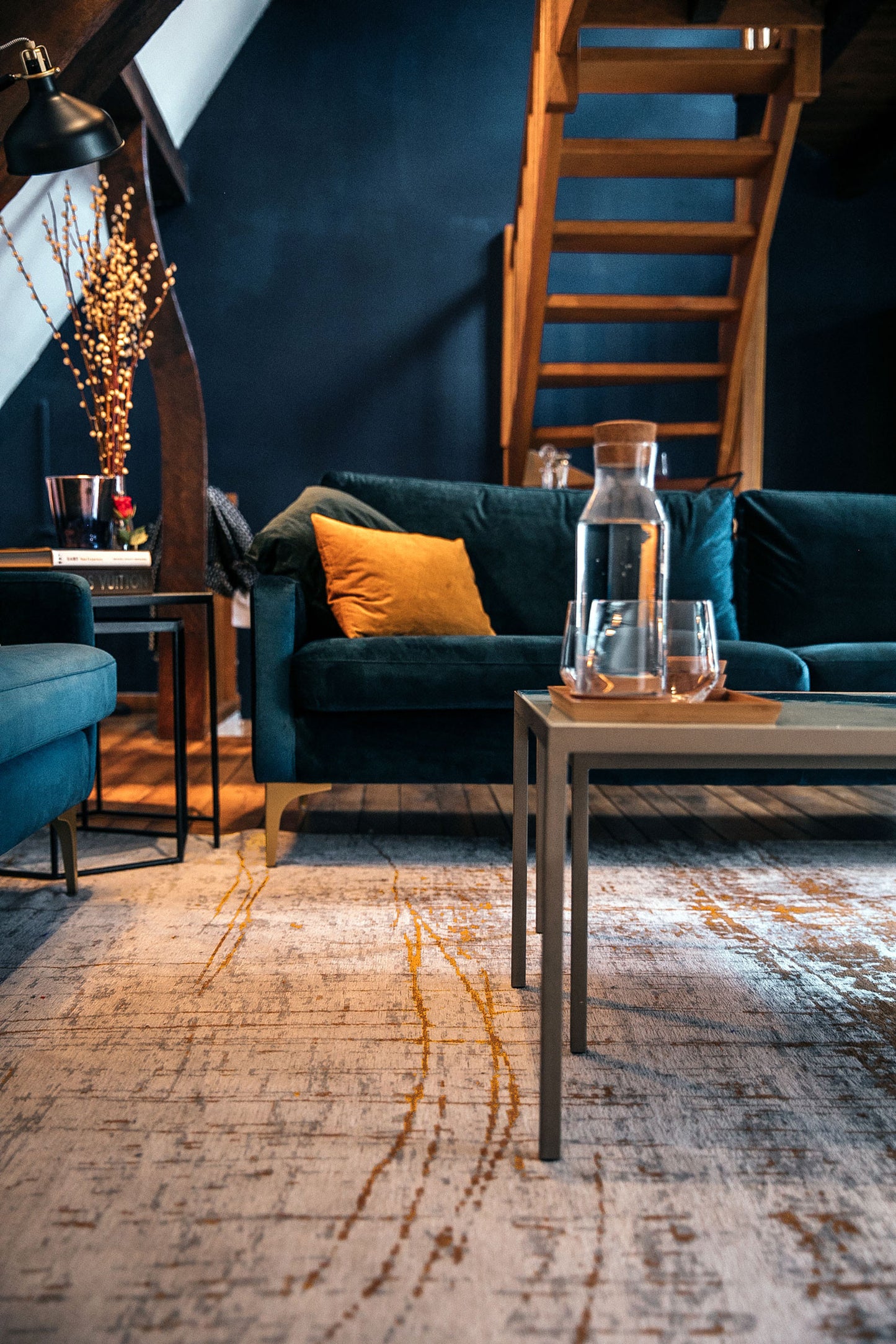 5 x 7 Gray & Gold Non Skid Rug