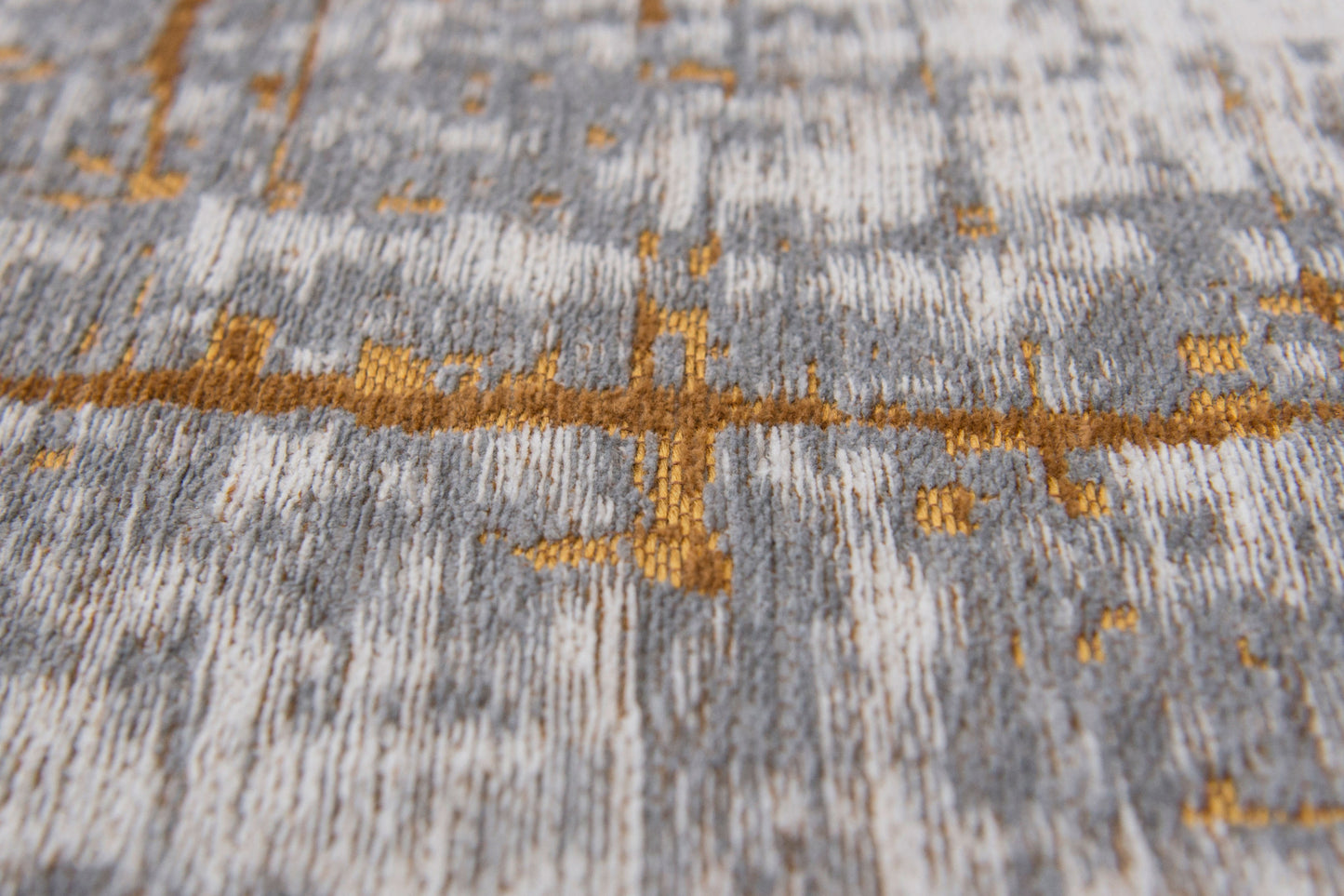 5 x 7 Gray & Gold Non Skid Rug