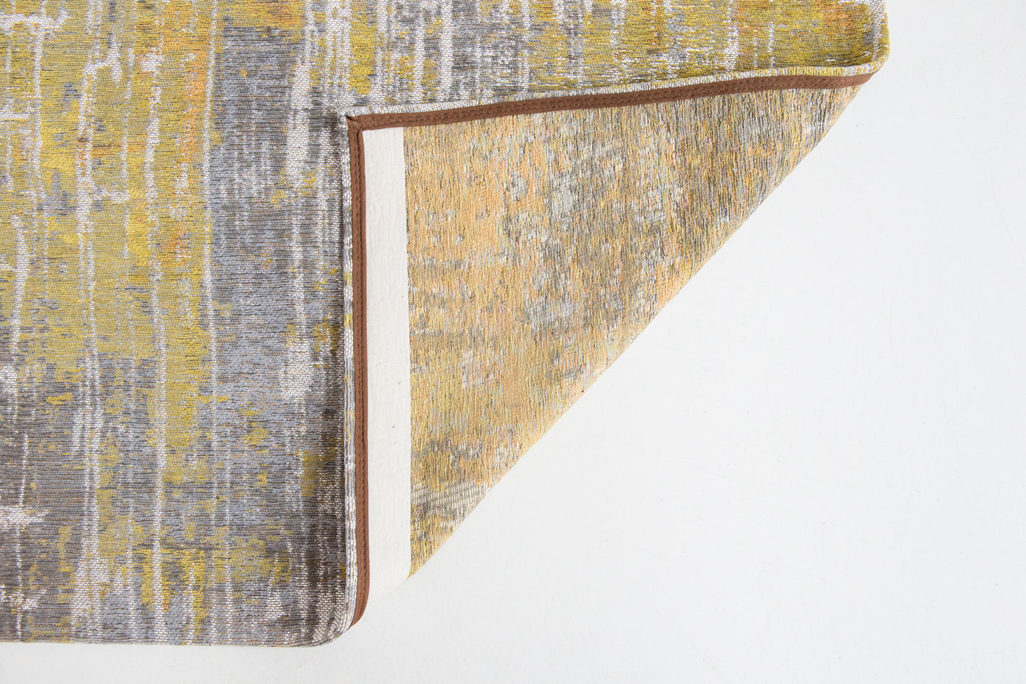 6 x 8 Gray & Yellow Non Skid Rug