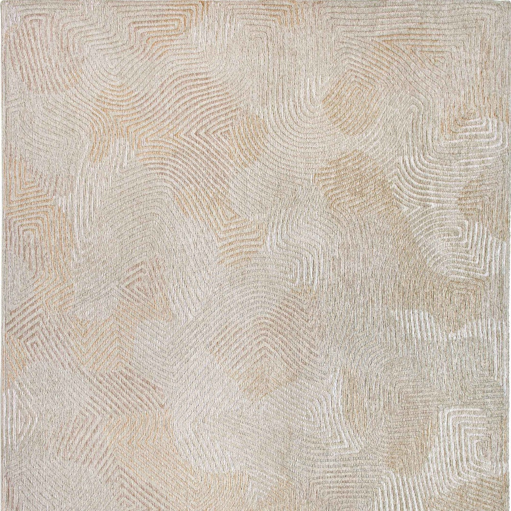 7 x 9 Beige & White Non Skid Rug