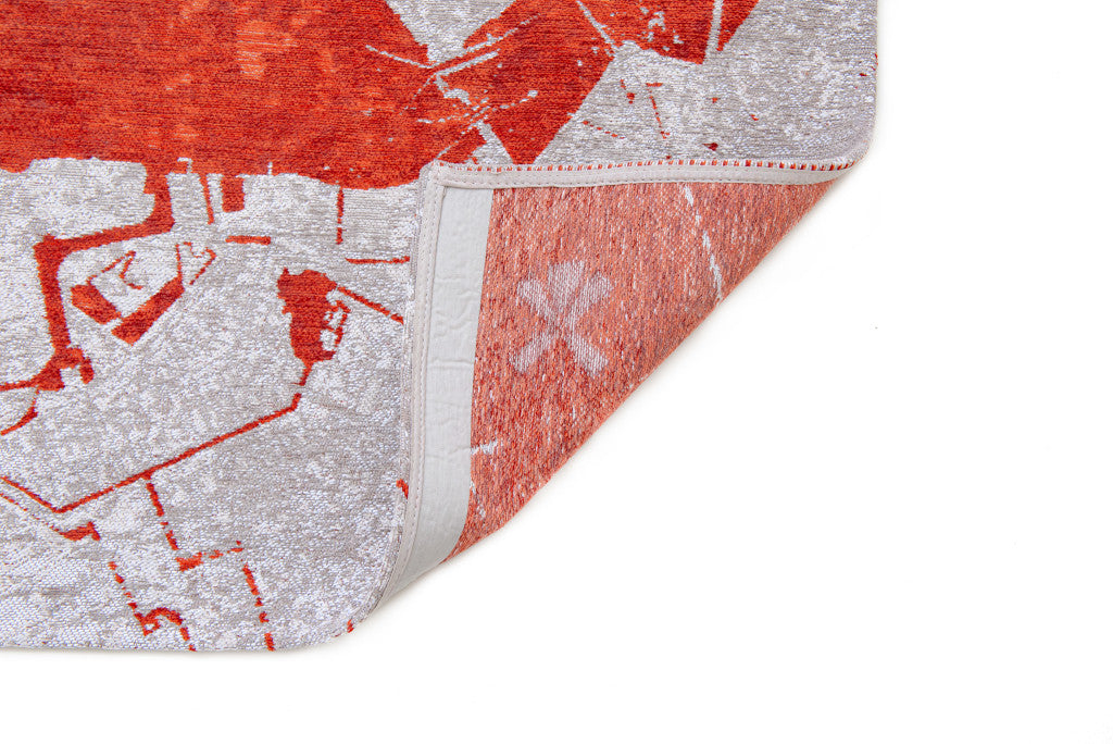 6 x 8 Red & White Non Skid Rug