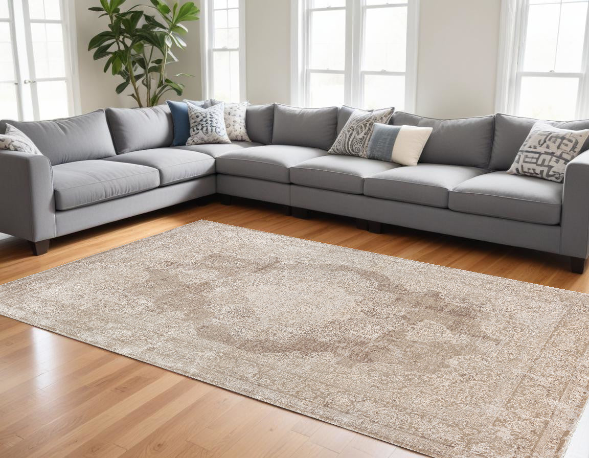 8 x 10 Beige & Ivory Medallion Rug