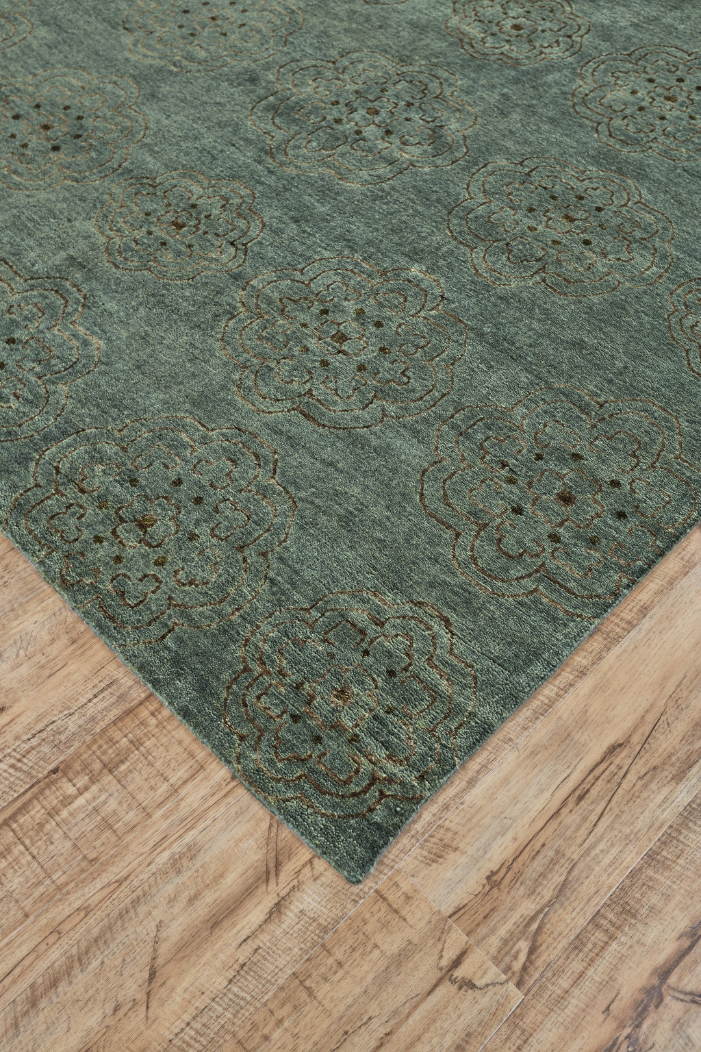 4 x 6 Green Blue & Taupe Floral Hand Knotted Rug