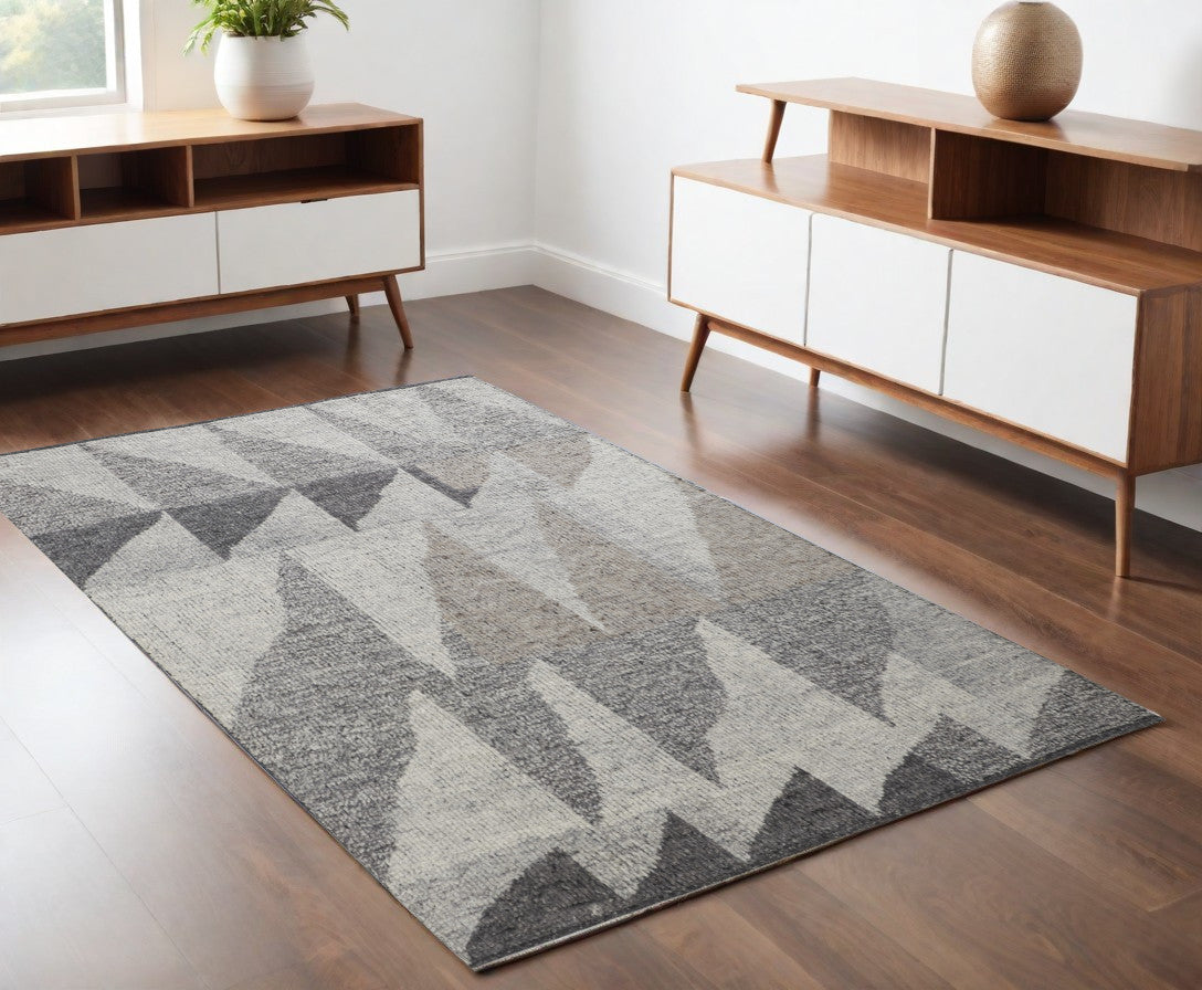 4 x 6 Gray & Ivory Wool Geometric Hand Knotted Rug