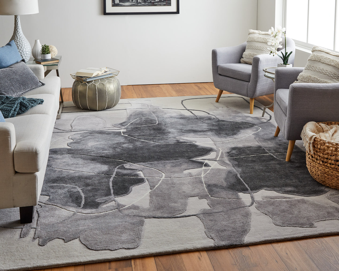 9 x 12 Gray & Ivory Hand Tufted Rug