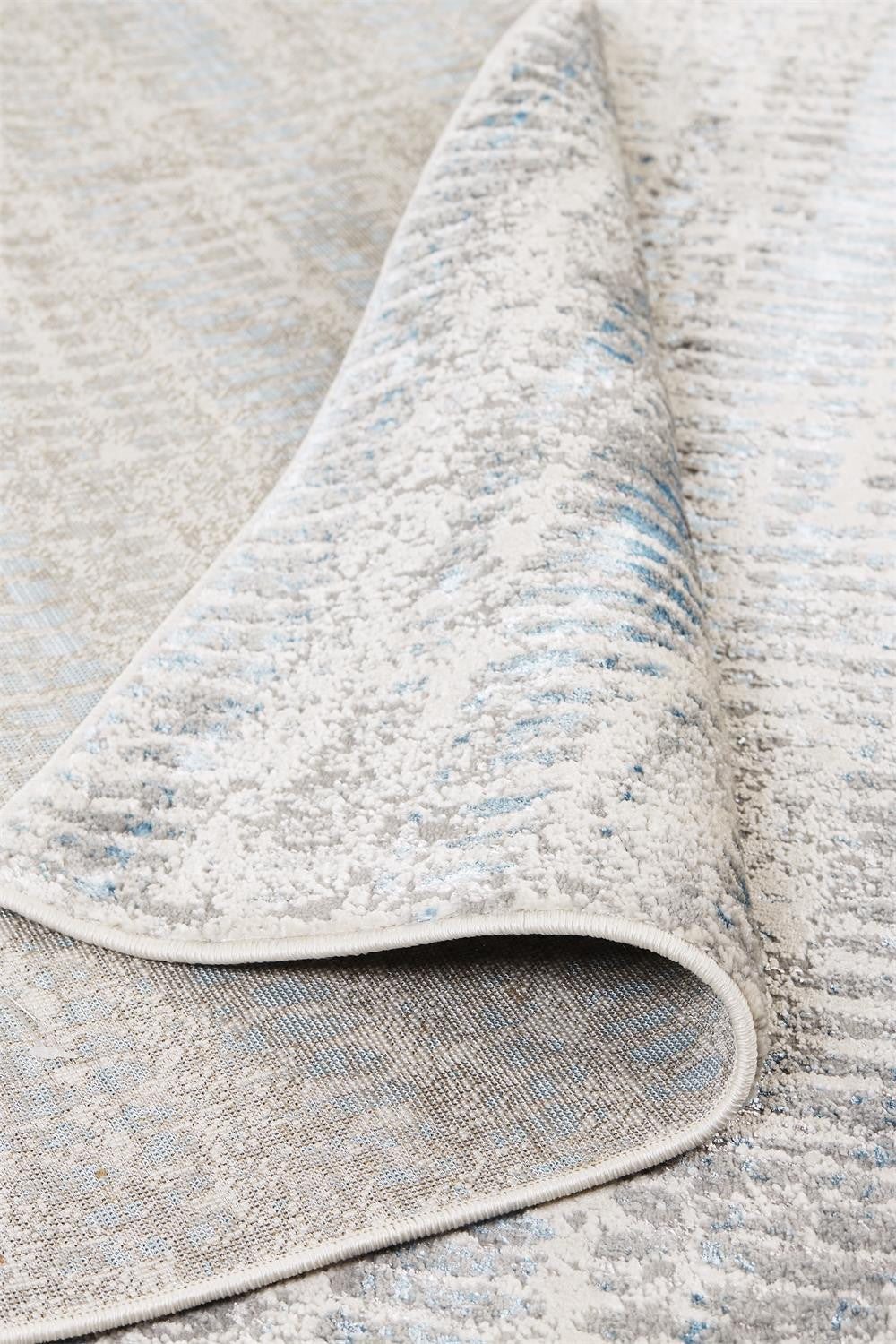 8 x 10 Ivory Gray & Blue Power Loom Rug