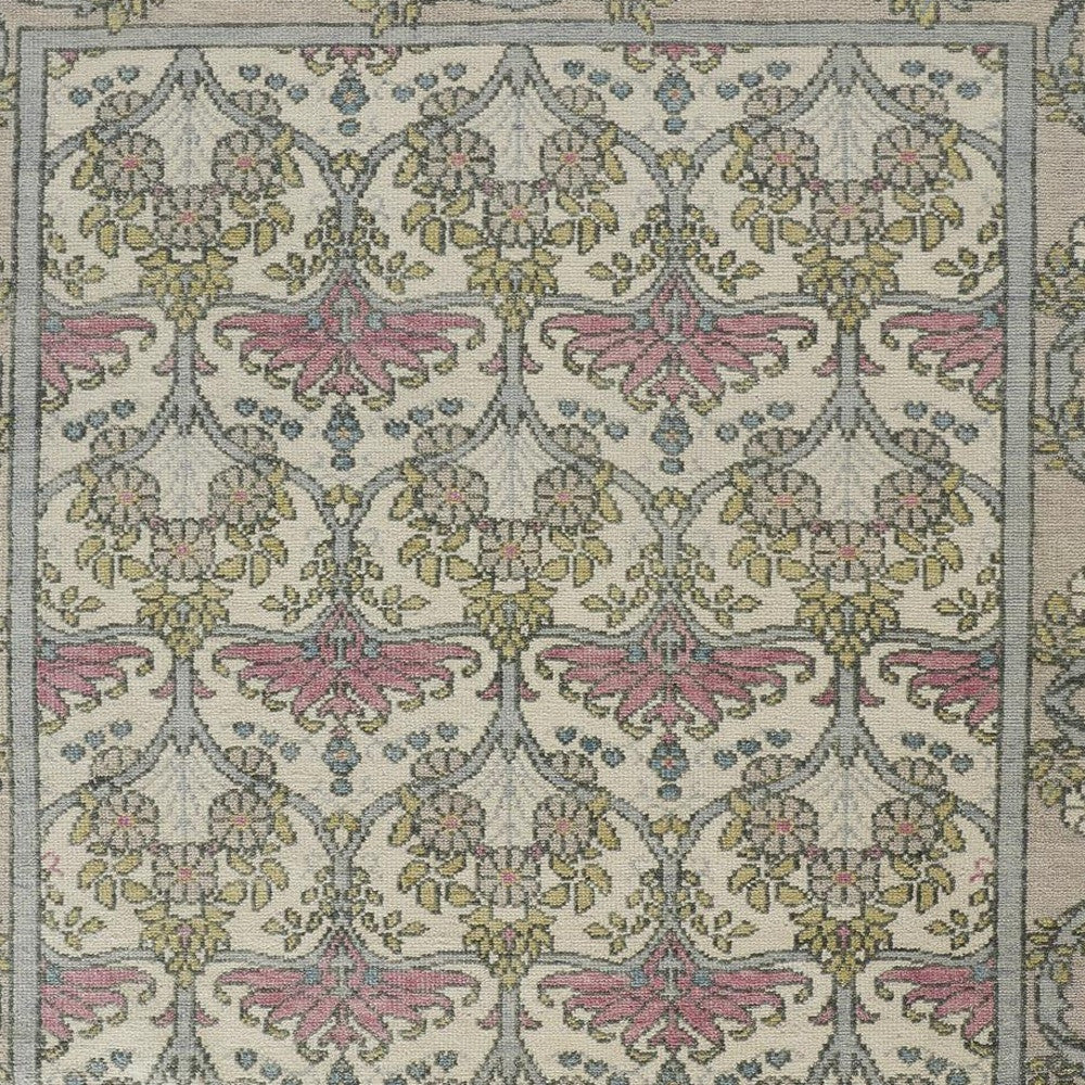 8 x 10 Ivory Gray & Pink Wool Floral Hand Knotted Rug