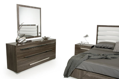 Brown Solid Wood Live Edge 5-Drawer Standard Chest