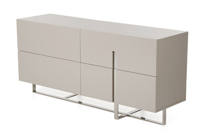 Antiqued White Solid Wood 4-Drawer Chest