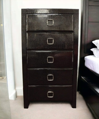 White Solid Wood 3-Drawer Gentlemans Chest