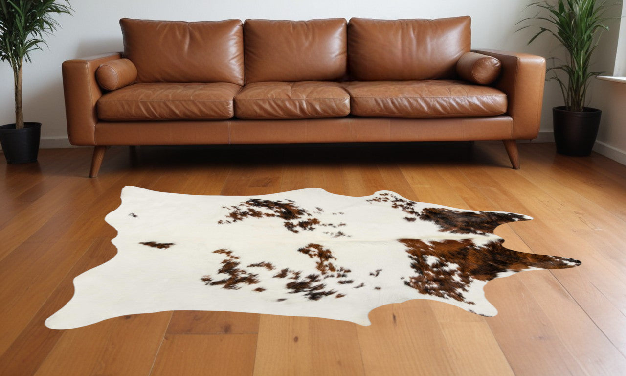 5 x 7 Tricolor Cowhide Rug
