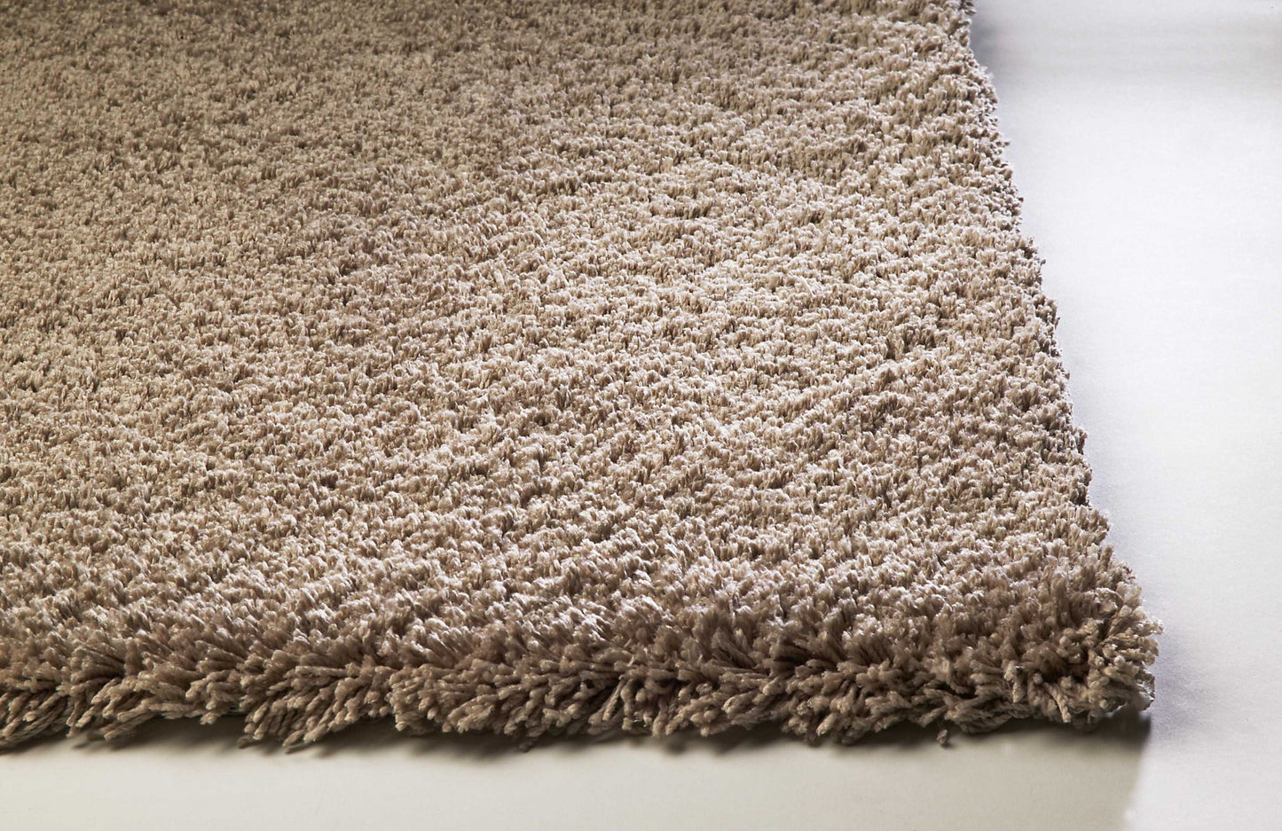 8 x 10  Polyester Beige Rug