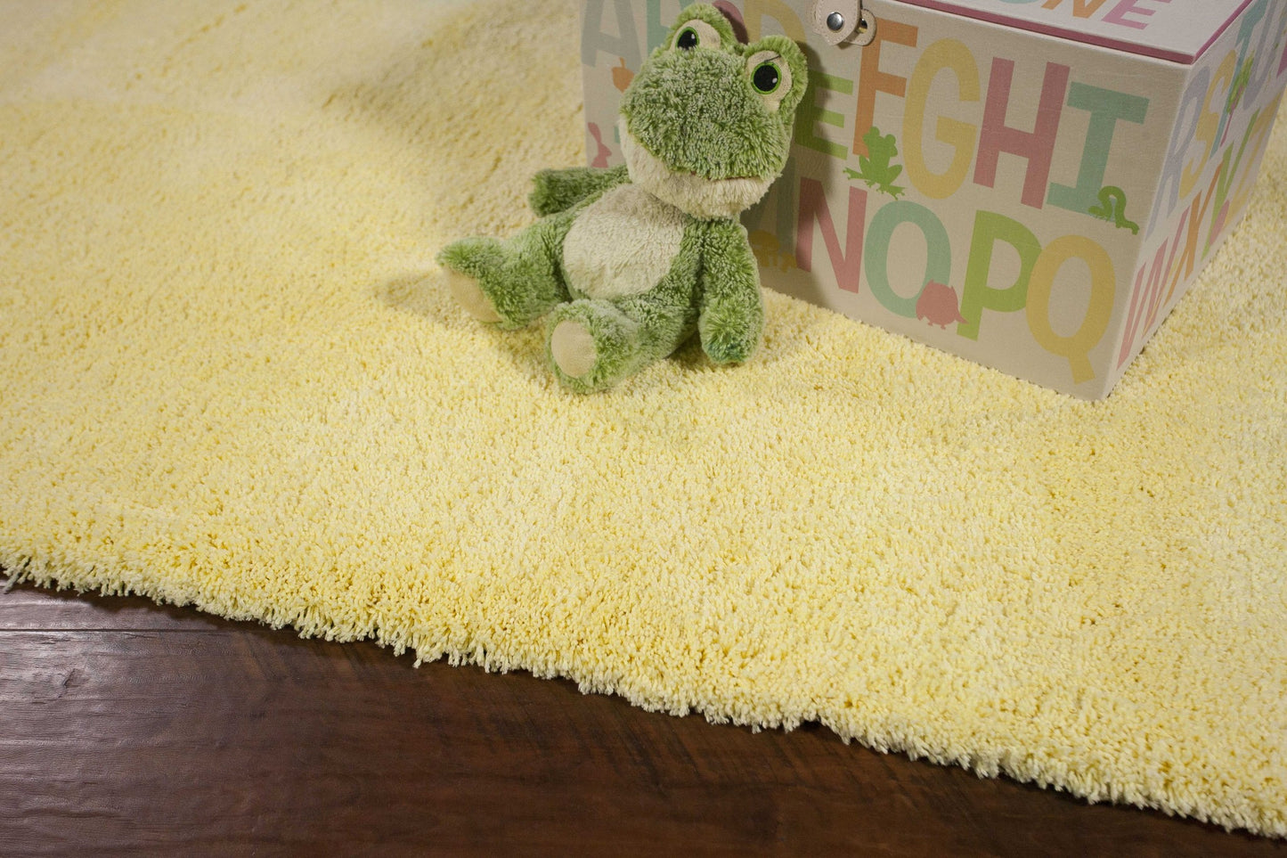 8 x 10 Polyester Canary Yellow Rug