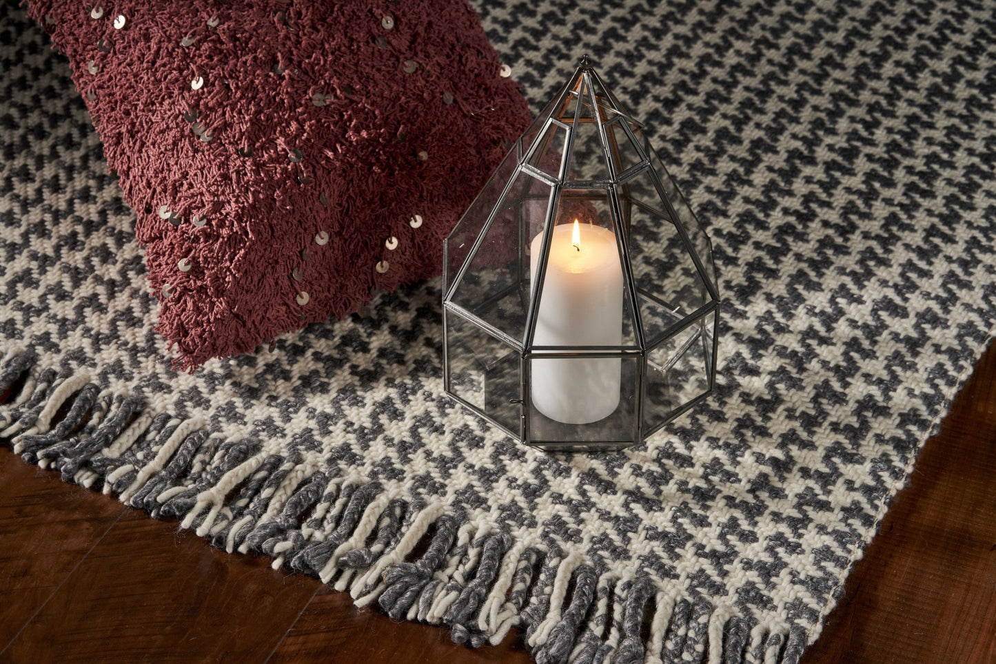 7 x 9 Gray & Ivory Wool Hand Woven Rug
