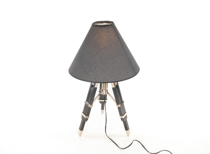 Black Tripod Table Lamp w/ Shade