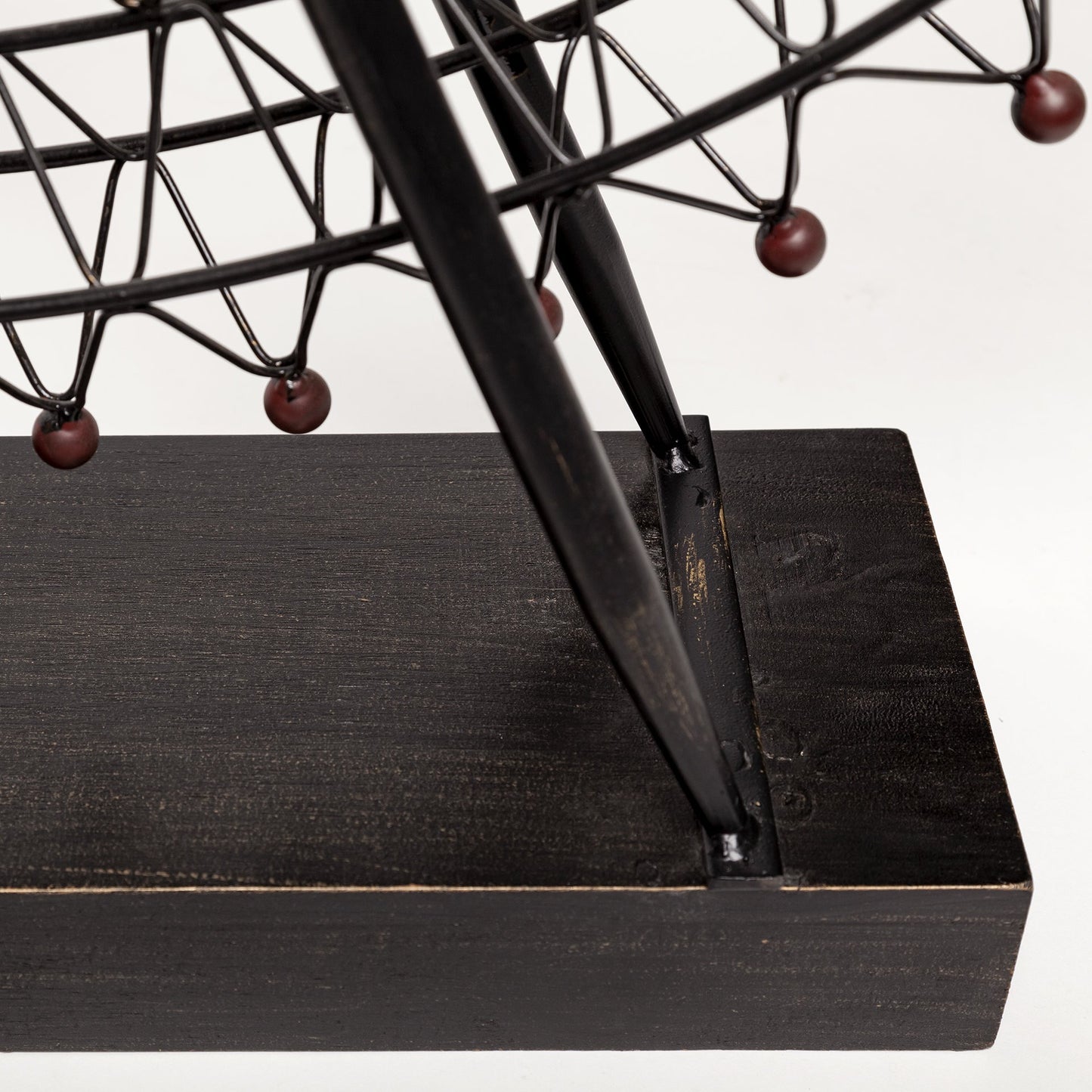 Metal & Wood London Eye Moveable Sculpture